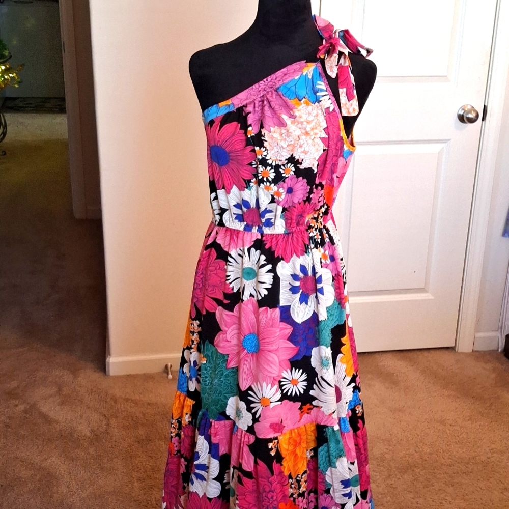 SHEIN Red and Pink Asymmetrical One Shoulder Sundress Resort Wear